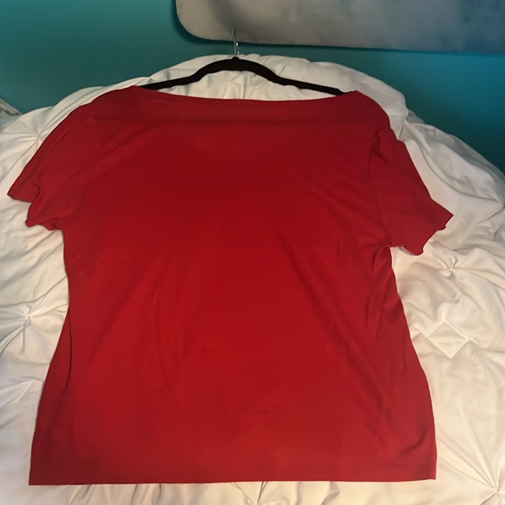 Old Navy Red T-Shirt - Picture 4 of 5